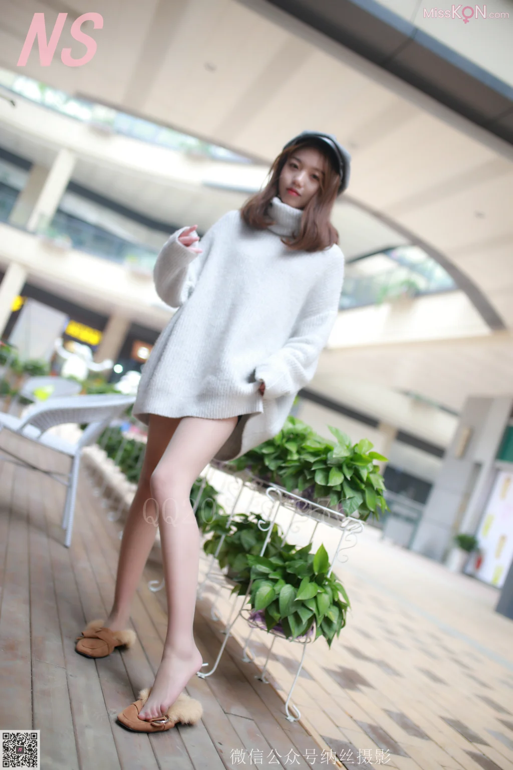[NS纳丝摄影] No.077: 微微 户外毛衣肉丝 (101 photos)