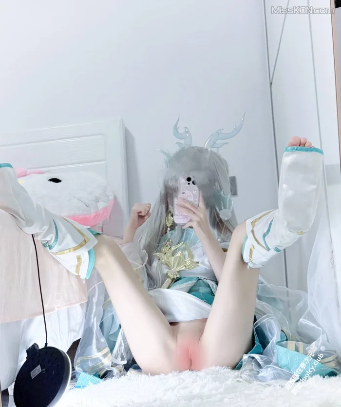 [OtherXXX] Babybaobaoya(崽崽): Cos双马尾白虎萝莉[R] (121 photos + 3 videos)
