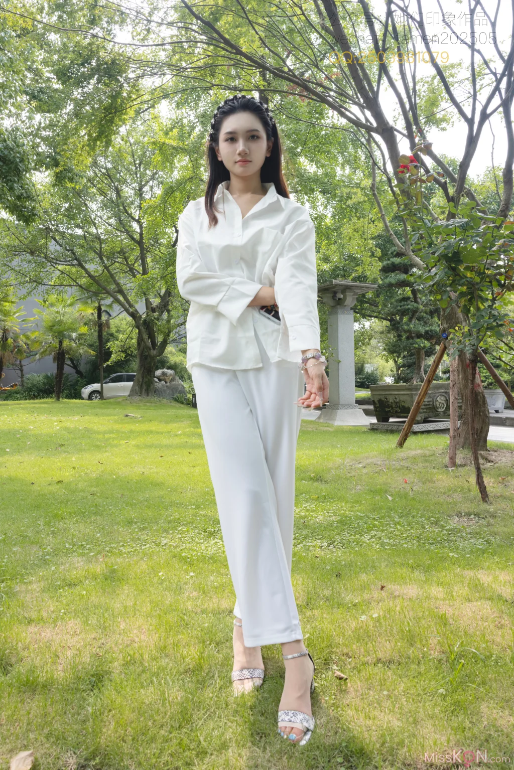 [她们印象] No.055: 小爱 (168 photos + 1 video)