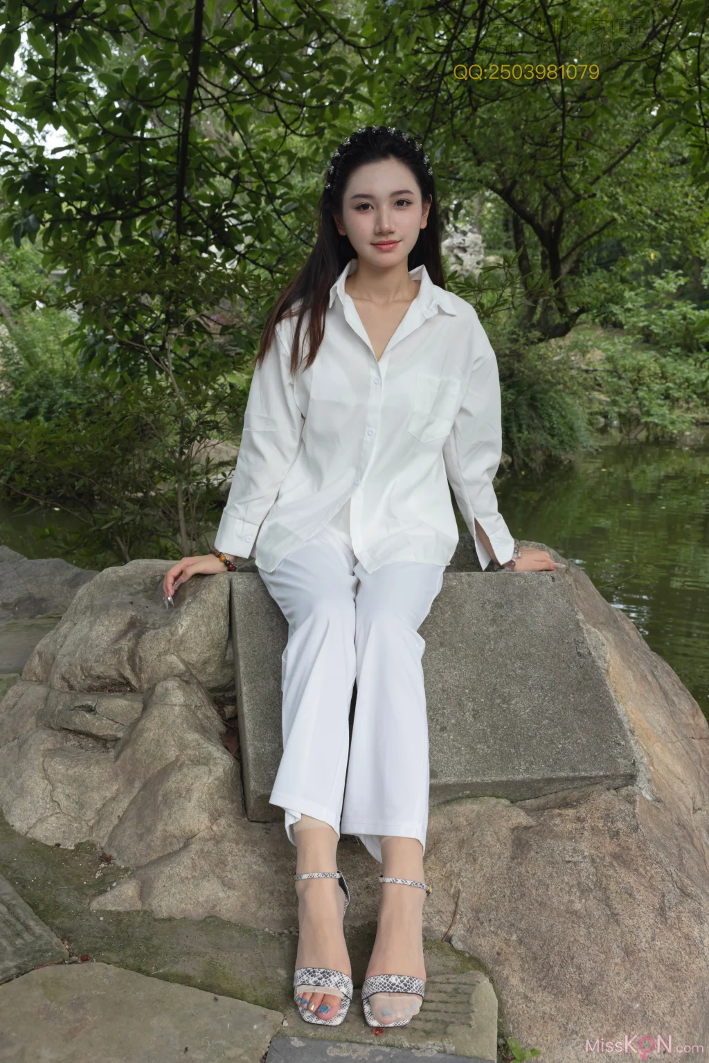 [她们印象] No.055: 小爱 (168 photos + 1 video)