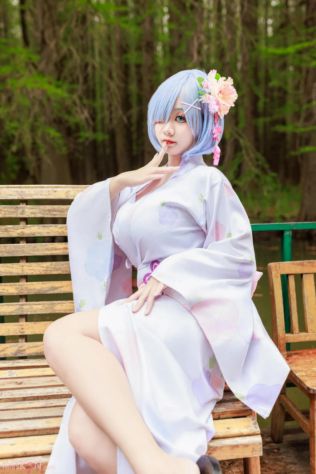 Coser@阿雪雪: 蕾姆和服 (19 photos)