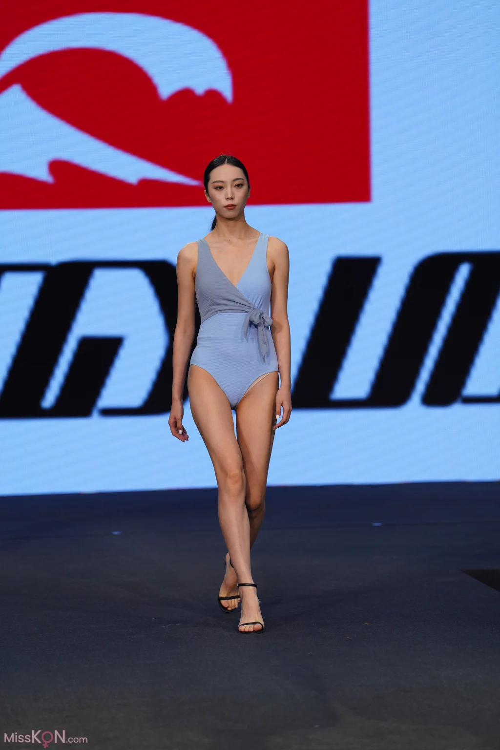 [精选街拍作品] No.5631 – 5640 (1305 photos) – Page 6