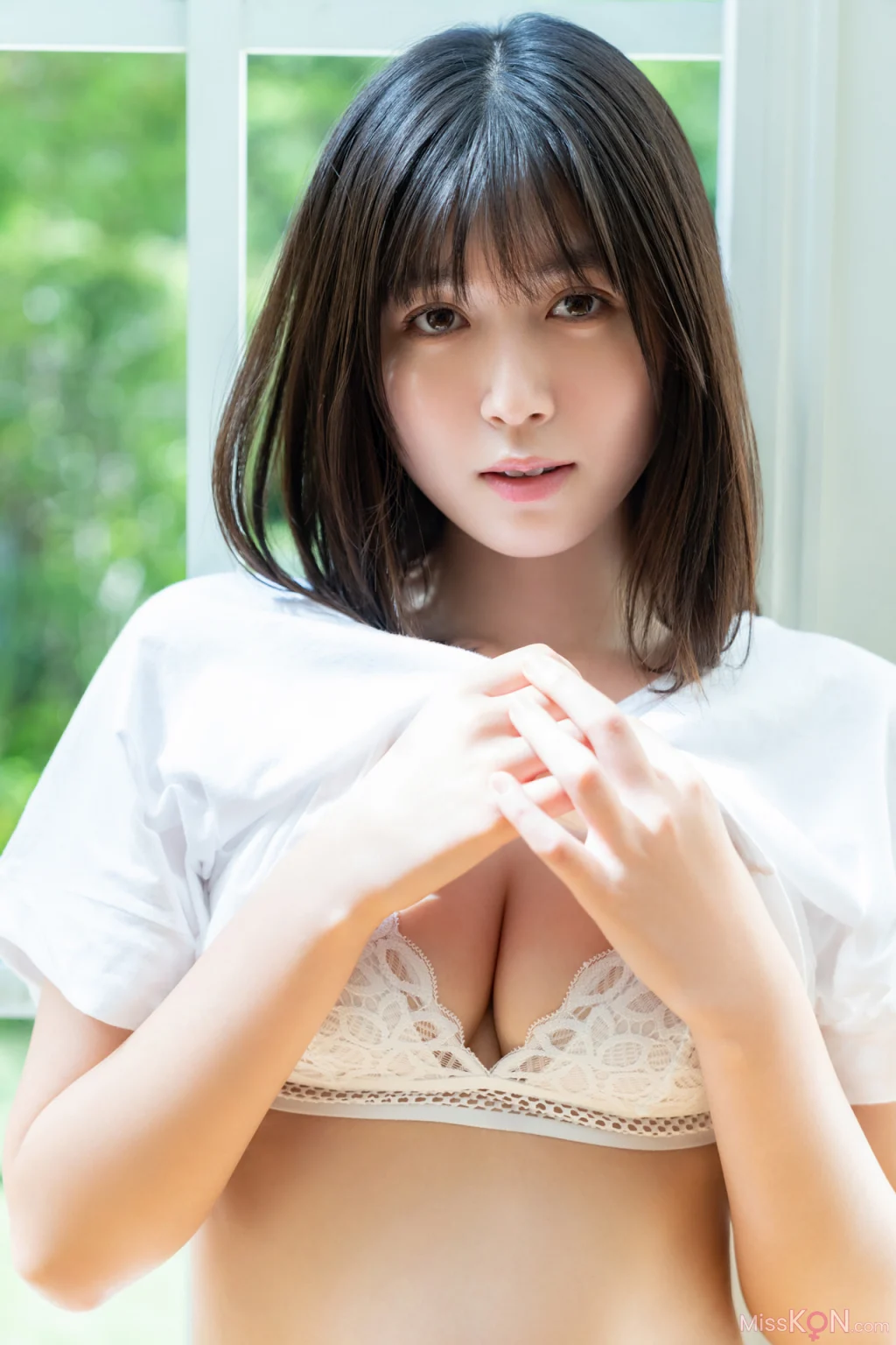 [JP] Kitamuki Miyu (北向珠夕): FRIDAYデジタル写真集 マブい彼女 Vol.1 (78 photos)