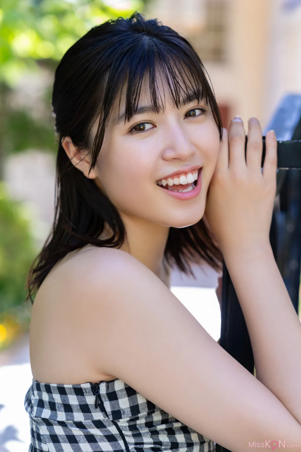 [JP] Kitamuki Miyu (北向珠夕): FRIDAYデジタル写真集 マブい彼女 Vol.1 (78 photos) – Page 3