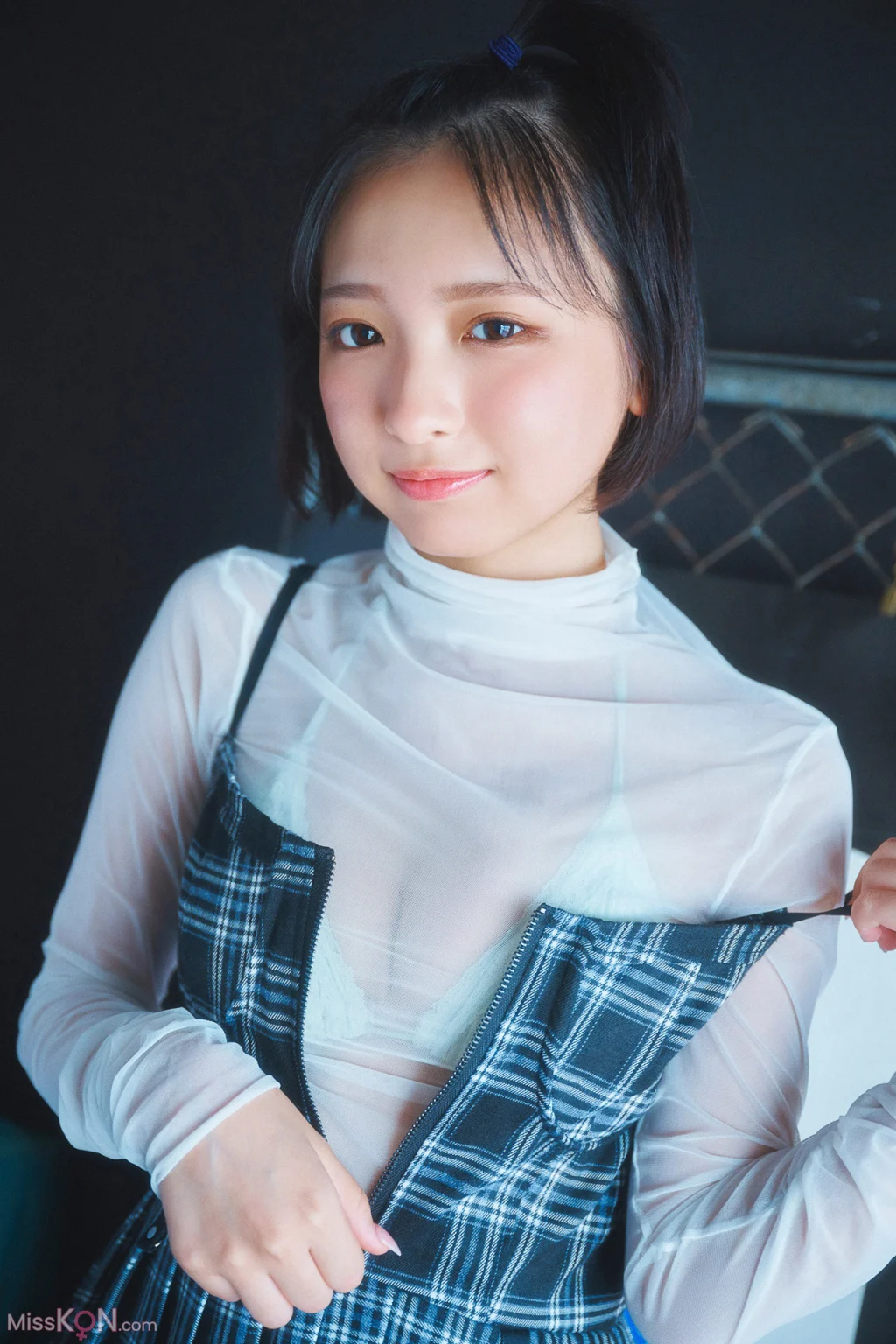 [JP] Runa Ichinose (一ノ瀬瑠菜): 【増量版 全50P】ミスマガのアソビバ！ミスマガジン２０２３×食欲 ヤンマガデジタル写真集 (54 photos)