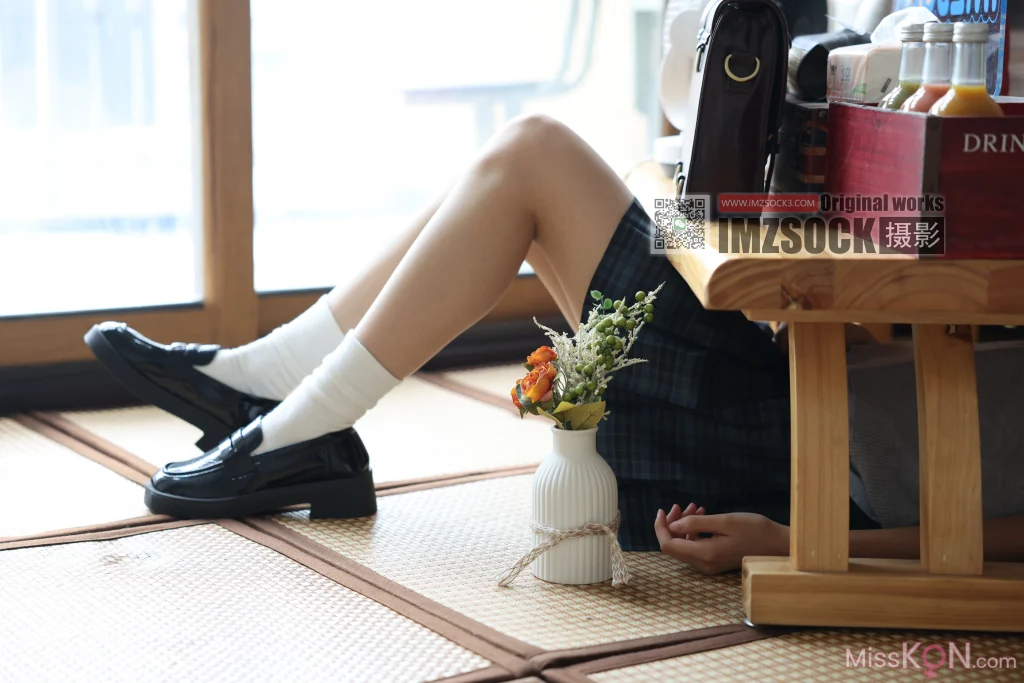 [MZSOCK爱美足] No.380: 茉玥 (102 photos)