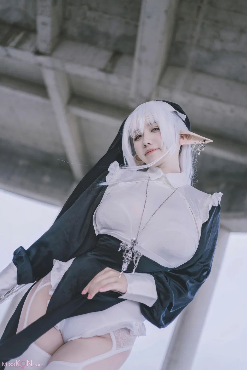 Coser@阿半今天很开心: 精灵修女 (28 photos)