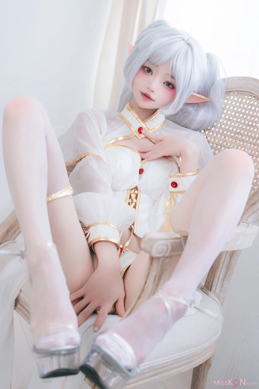 Coser@Irisuare(愛莉): 葬送的芙莉莲 (20 photos)