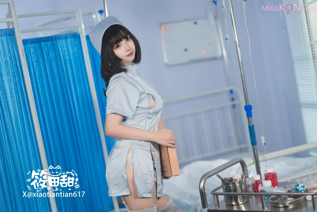 Coser@香草奶喵: 蓝护士 (30 photos)