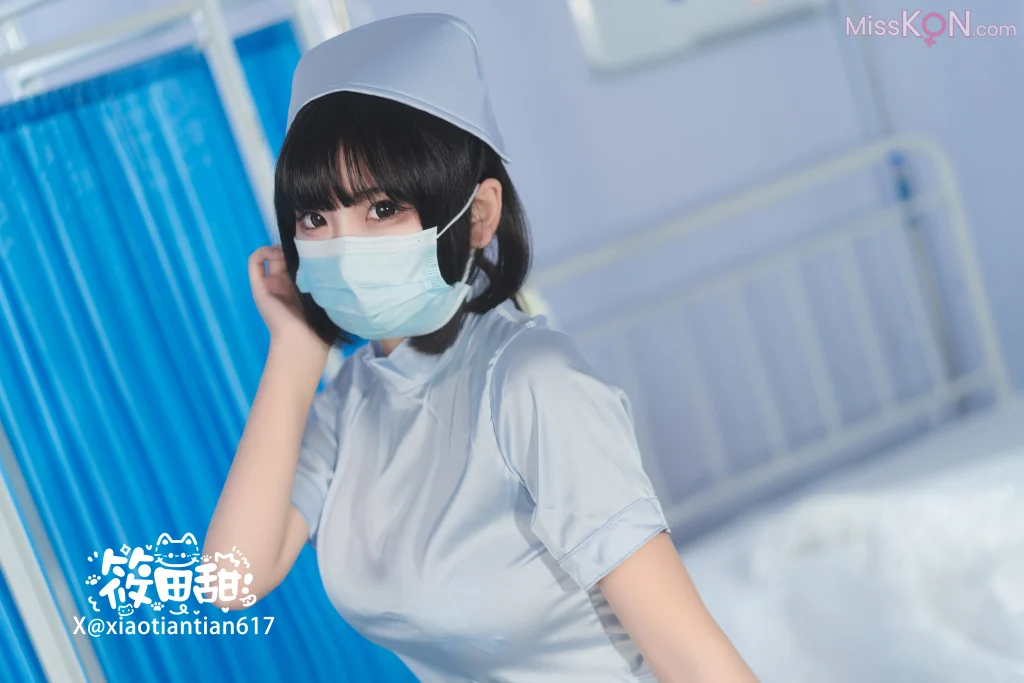 Coser@香草奶喵: 蓝护士 (30 photos)