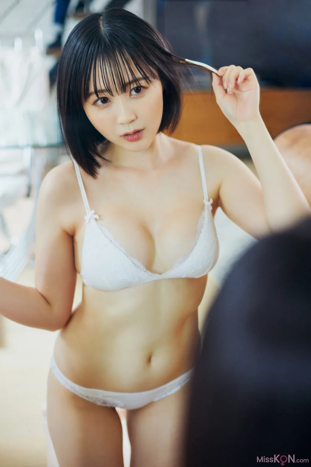 [JP] Yuki Yomichi (夜道雪): FRIDAYデジタル写真集 ぎゅーってしよ？ (192 photos) – Page 3