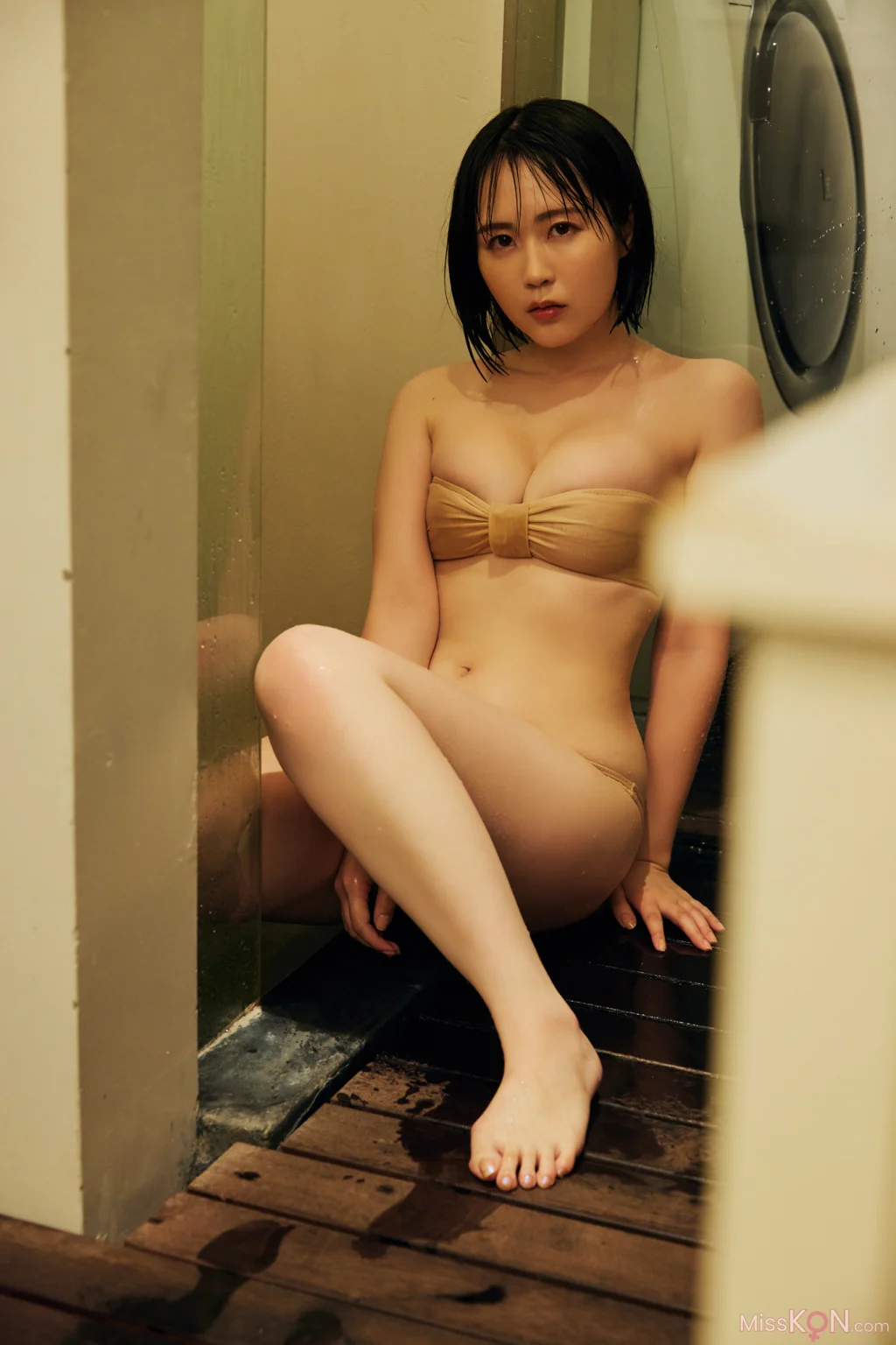[JP] Yuki Yomichi (夜道雪): FRIDAYデジタル写真集 ぎゅーってしよ？ (192 photos) – Page 4