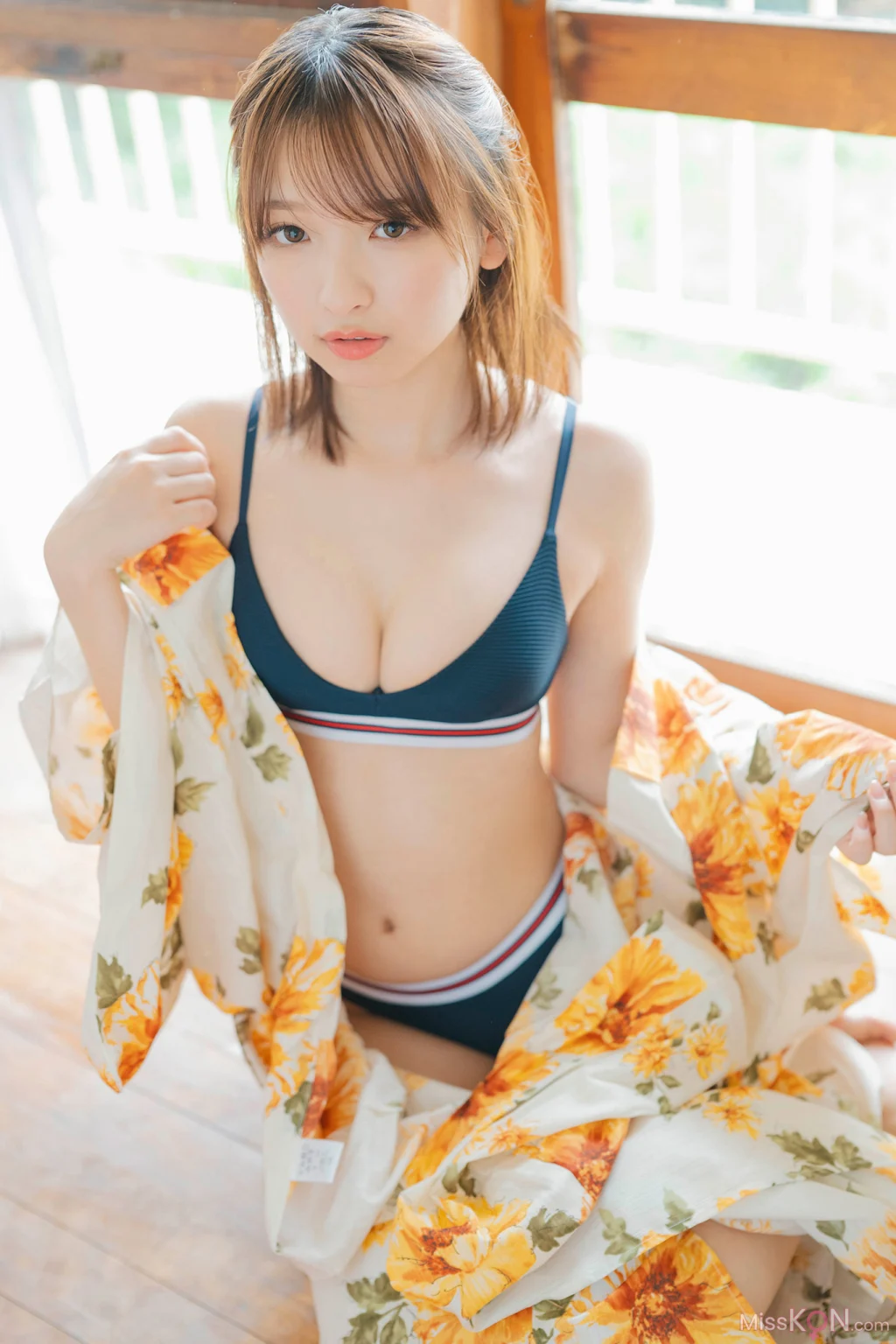 [JP] Runa Ichinose (一ノ瀬瑠菜): 【増量版 全50P】ミスマガのアソビバ！なつやすみ！ ヤンマガデジタル写真集 (54 photos)