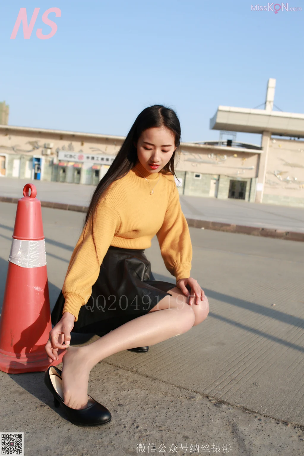 [NS纳丝摄影] No.090: 林小雅 皮裙肉丝 (72 photos)