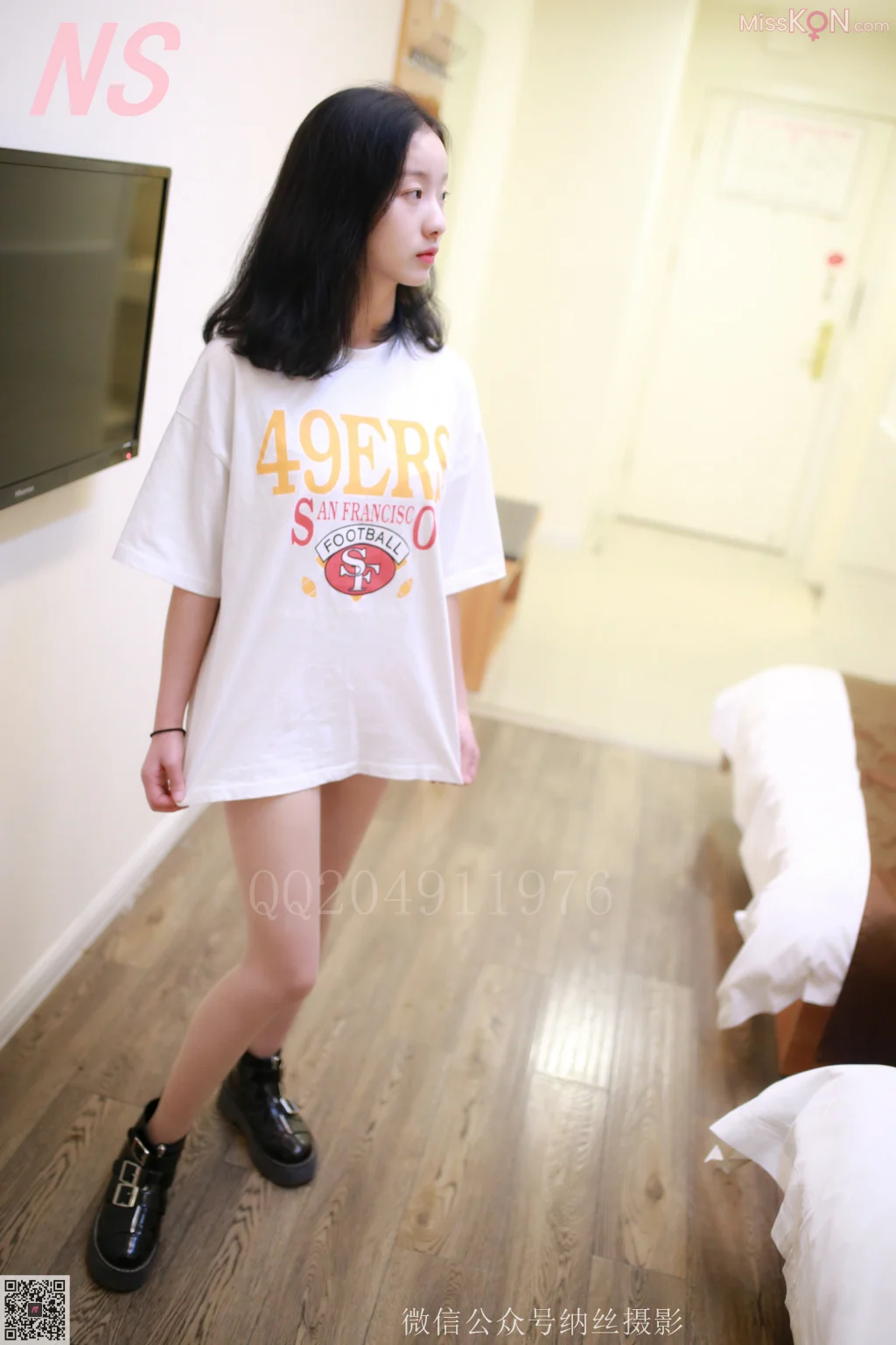 [NS纳丝摄影] No.092: 芊芊 长筒肉丝女神 (87 photos)