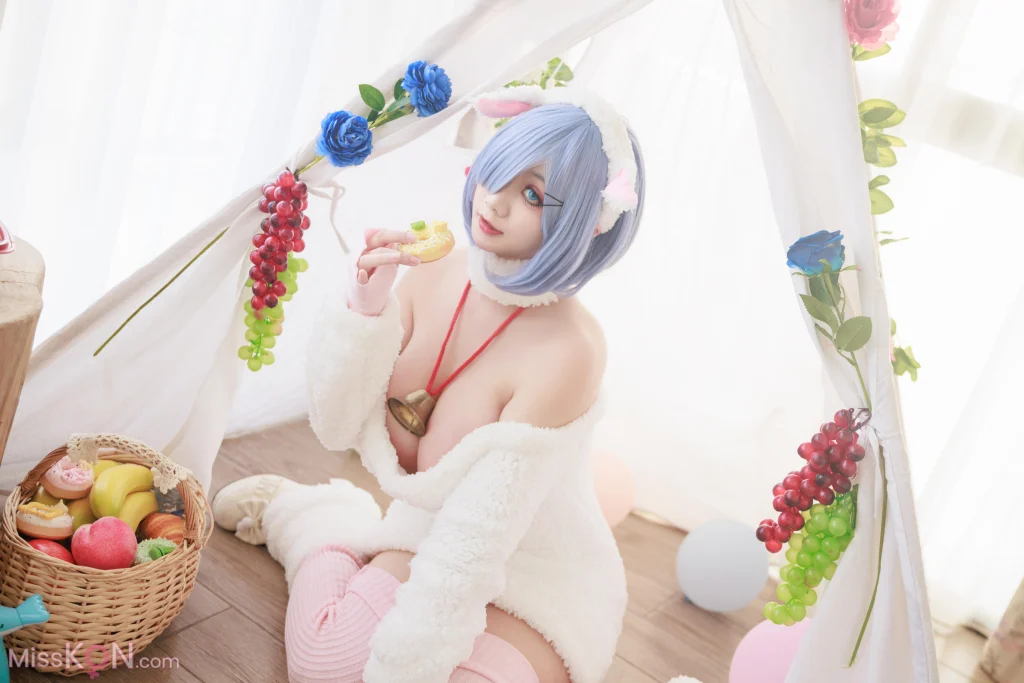 Coser@阿雪雪: 蕾姆小羊 (24 photos + 3 videos)