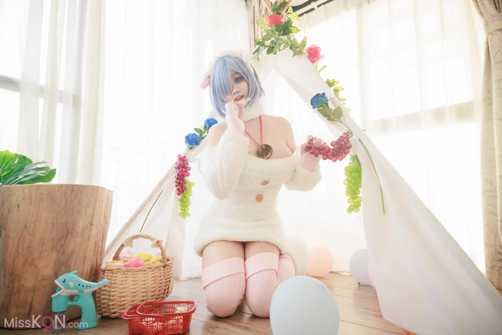 Coser@阿雪雪: 蕾姆小羊 (24 photos + 3 videos)