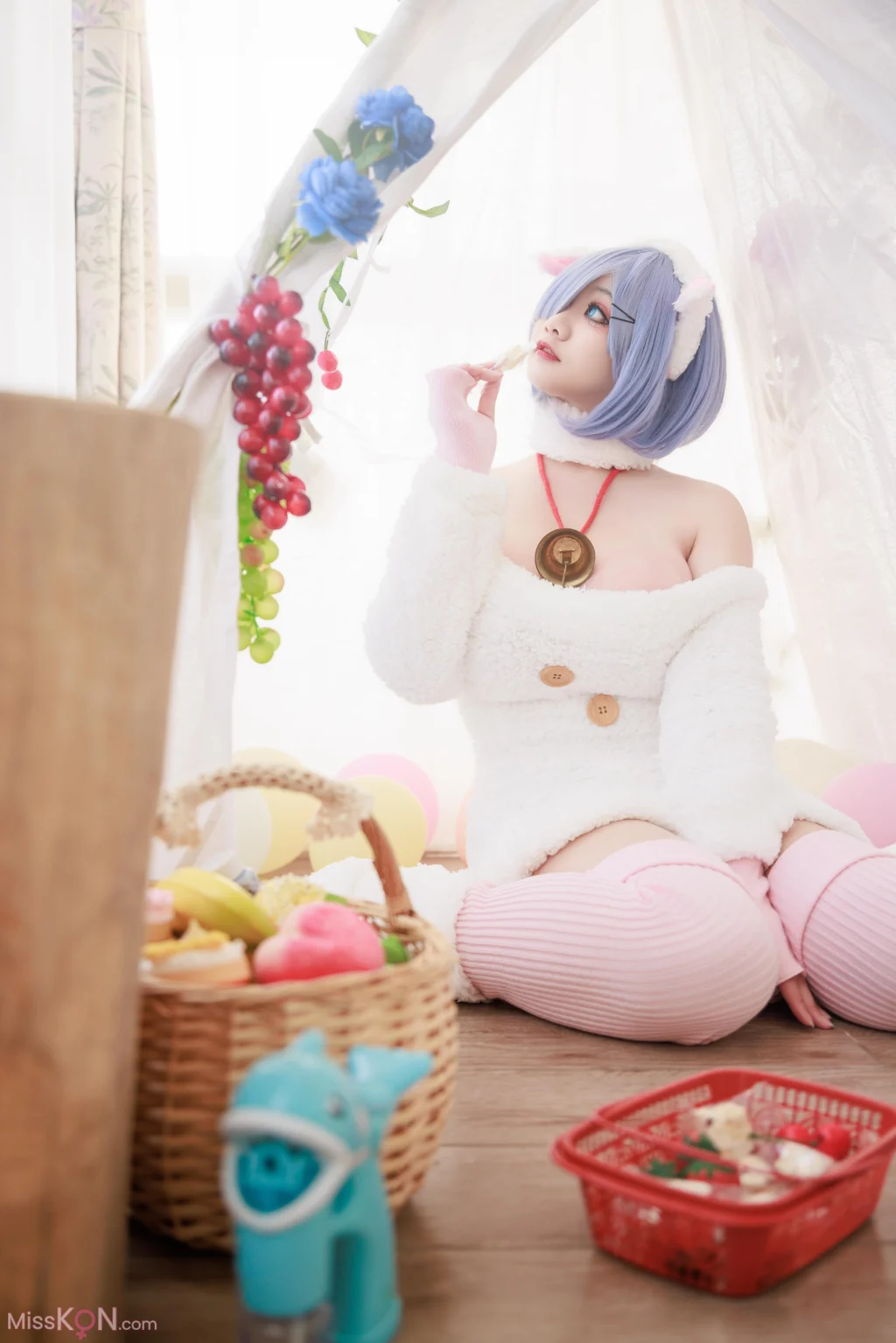 Coser@阿雪雪: 蕾姆小羊 (24 photos + 3 videos)