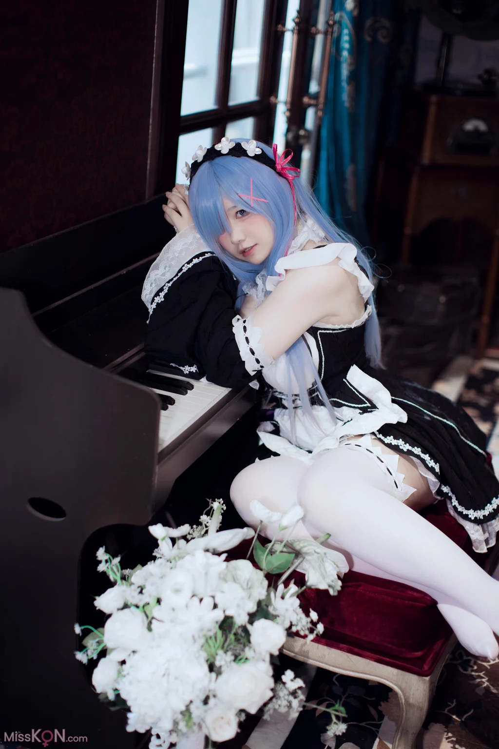 Coser@阿半今天很开心: 蕾姆女仆 (47 photos + 2 videos)