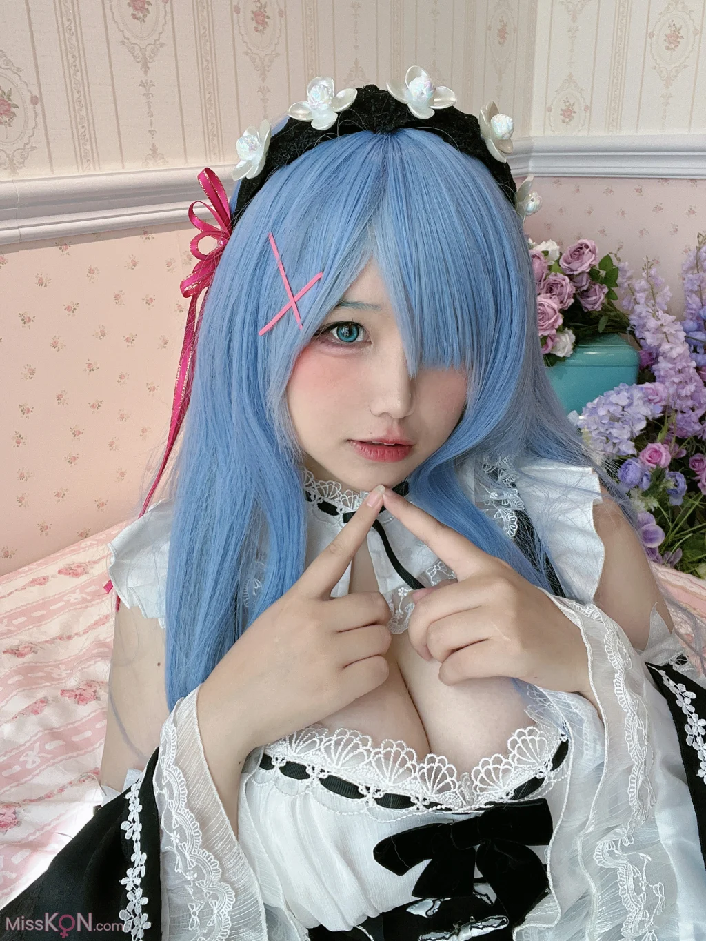 Coser@阿半今天很开心: 蕾姆女仆 (47 photos + 2 videos)