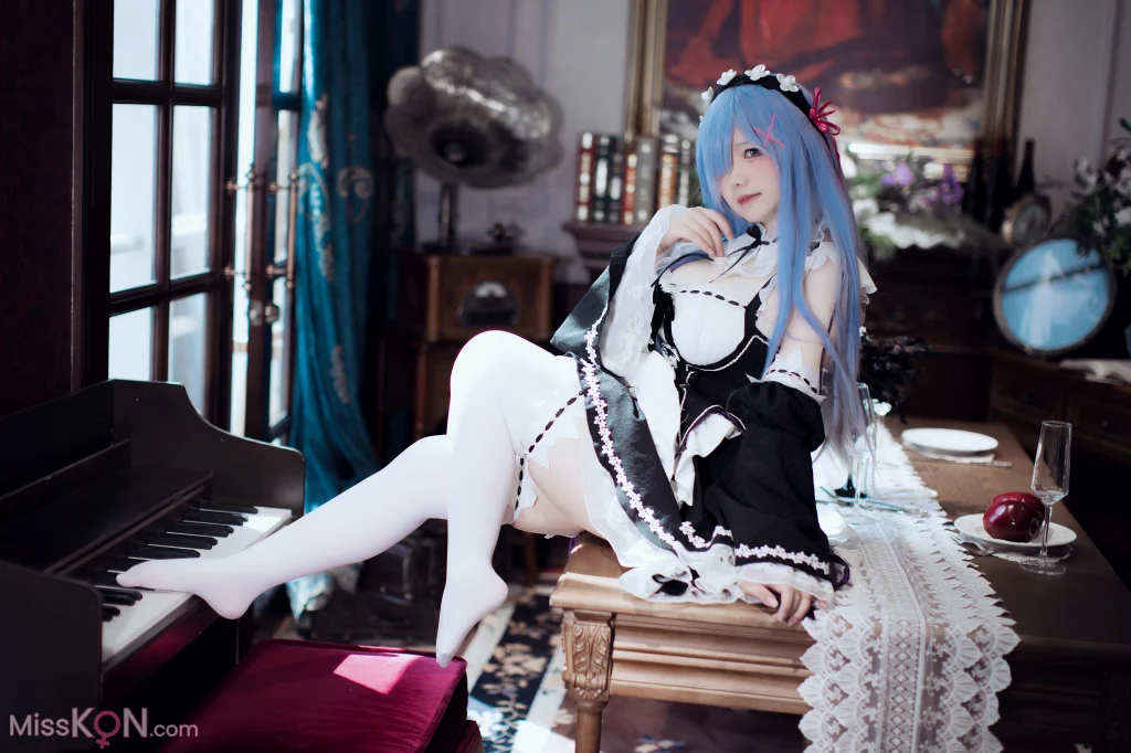 Coser@阿半今天很开心: 蕾姆女仆 (47 photos + 2 videos) – Page 2
