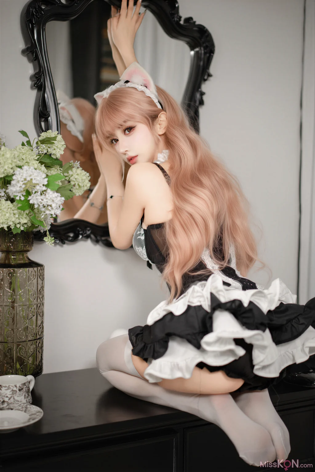 Coser@过期米线线喵: 小猫女仆 (53 photos) – Page 2
