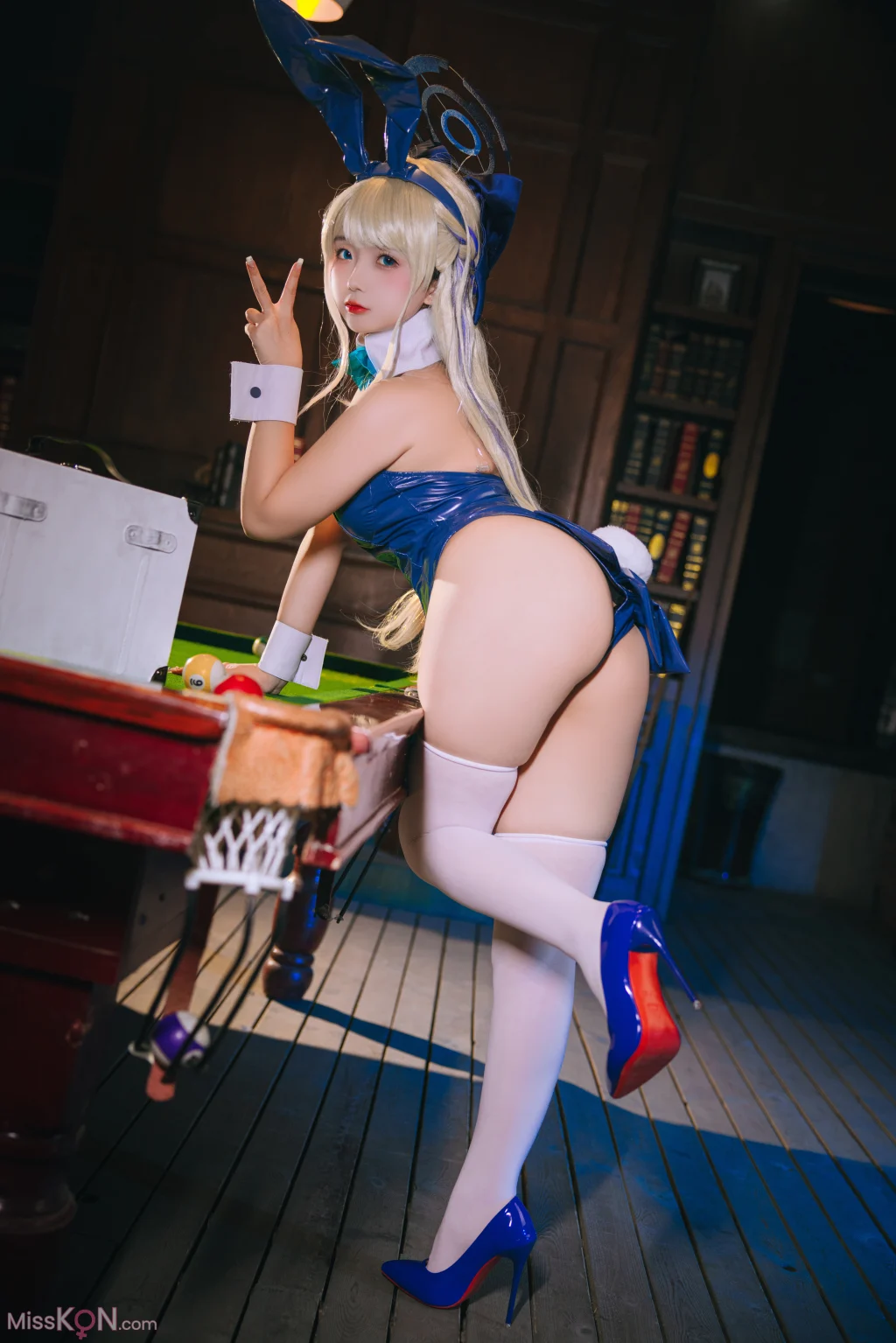 Coser@日奈娇: 蔚蓝档案 飞鸟马时 (100 photos)