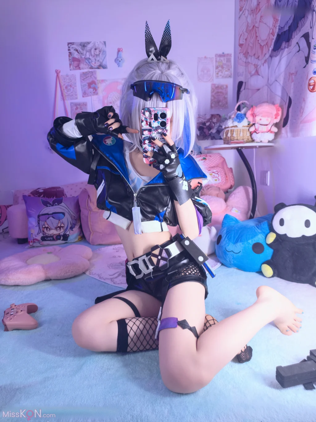 Coser@染三ran3: 崩坏星穹铁道 银狼 衬衫 (108 photos + 7 videos)