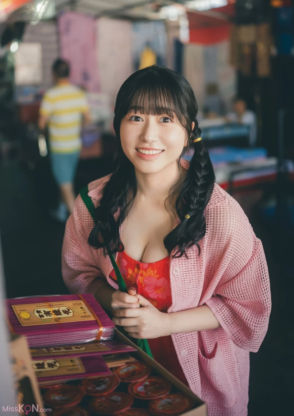 [JP] Coco Hayashi (林鼓子): 【電子書籍限定カバー･電子限定特典付】林鼓子1st写真集 coco (145 photos) – Page 2