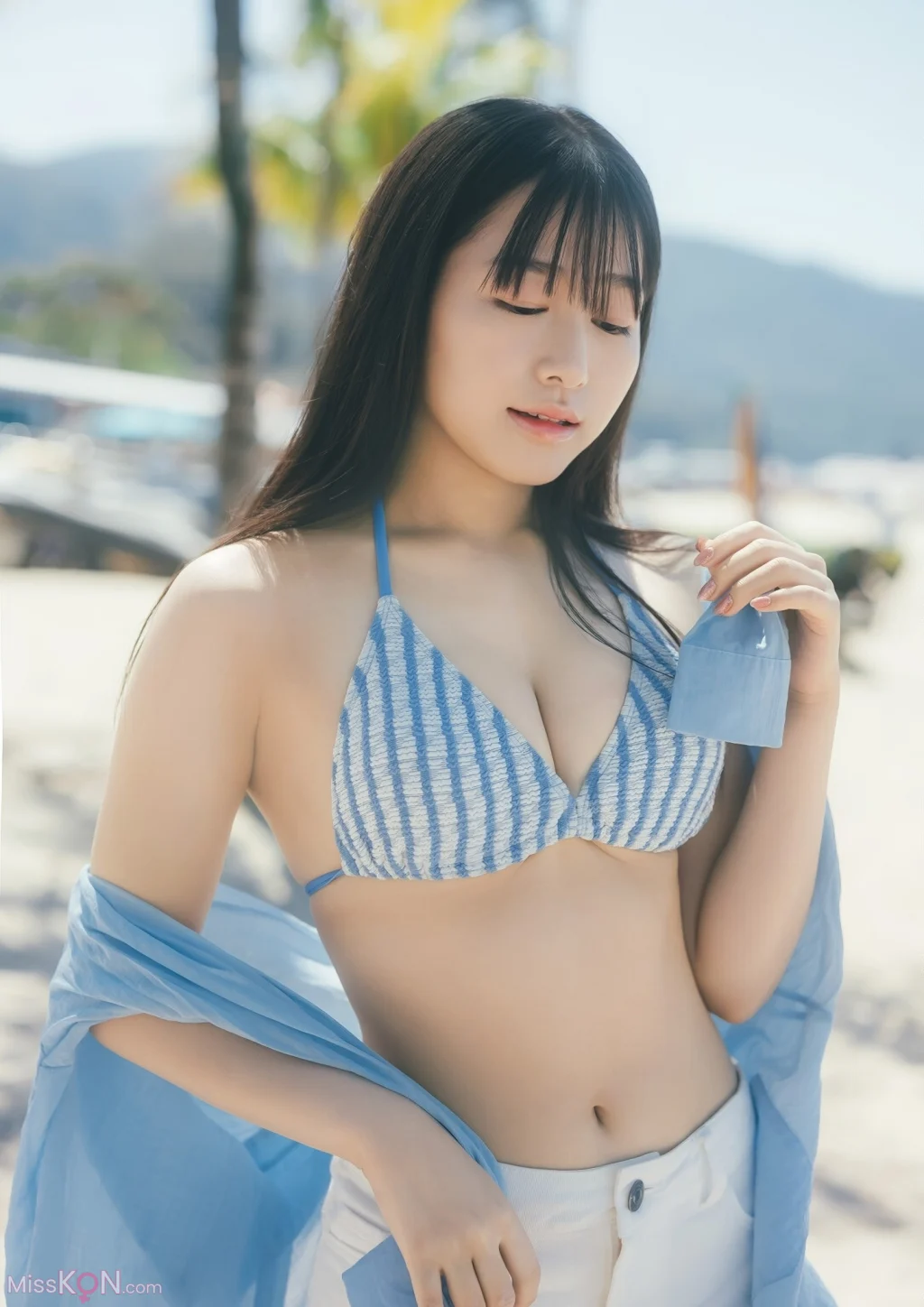 [JP] Coco Hayashi (林鼓子): 【電子書籍限定カバー･電子限定特典付】林鼓子1st写真集 coco (145 photos) – Page 2