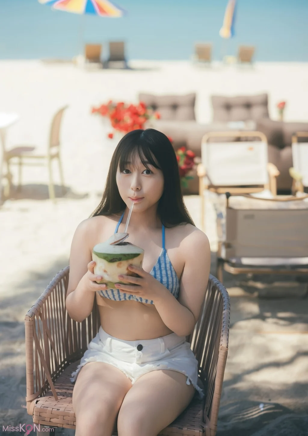 [JP] Coco Hayashi (林鼓子): 【電子書籍限定カバー･電子限定特典付】林鼓子1st写真集 coco (145 photos) – Page 2