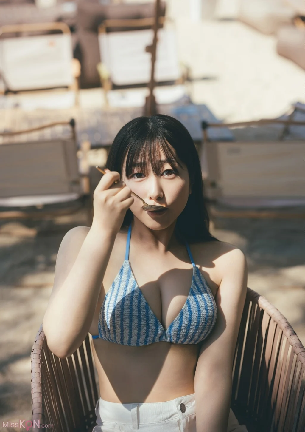 [JP] Coco Hayashi (林鼓子): 【電子書籍限定カバー･電子限定特典付】林鼓子1st写真集 coco (145 photos) – Page 3