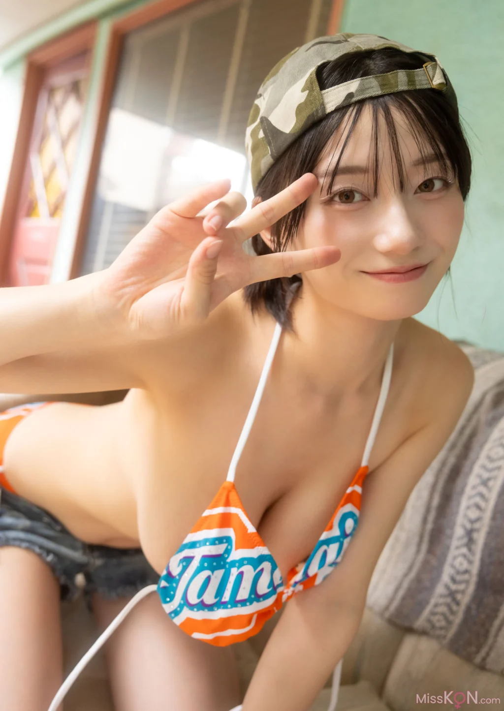 [JP] Kanna Seto (瀬戸環奈): デジタル写真集『キラキラ』 (112 photos) – Page 2