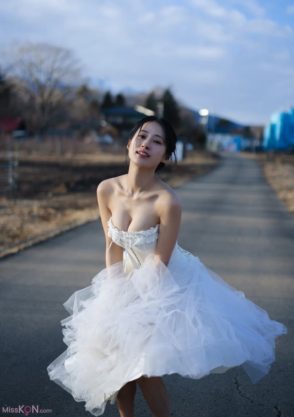 [JP] Sumida Ayano (澄田綾乃): この世界の片隅で。【STRiKE! DIGITAL PHOTOBOOK 029】 (68 photos) – Page 2