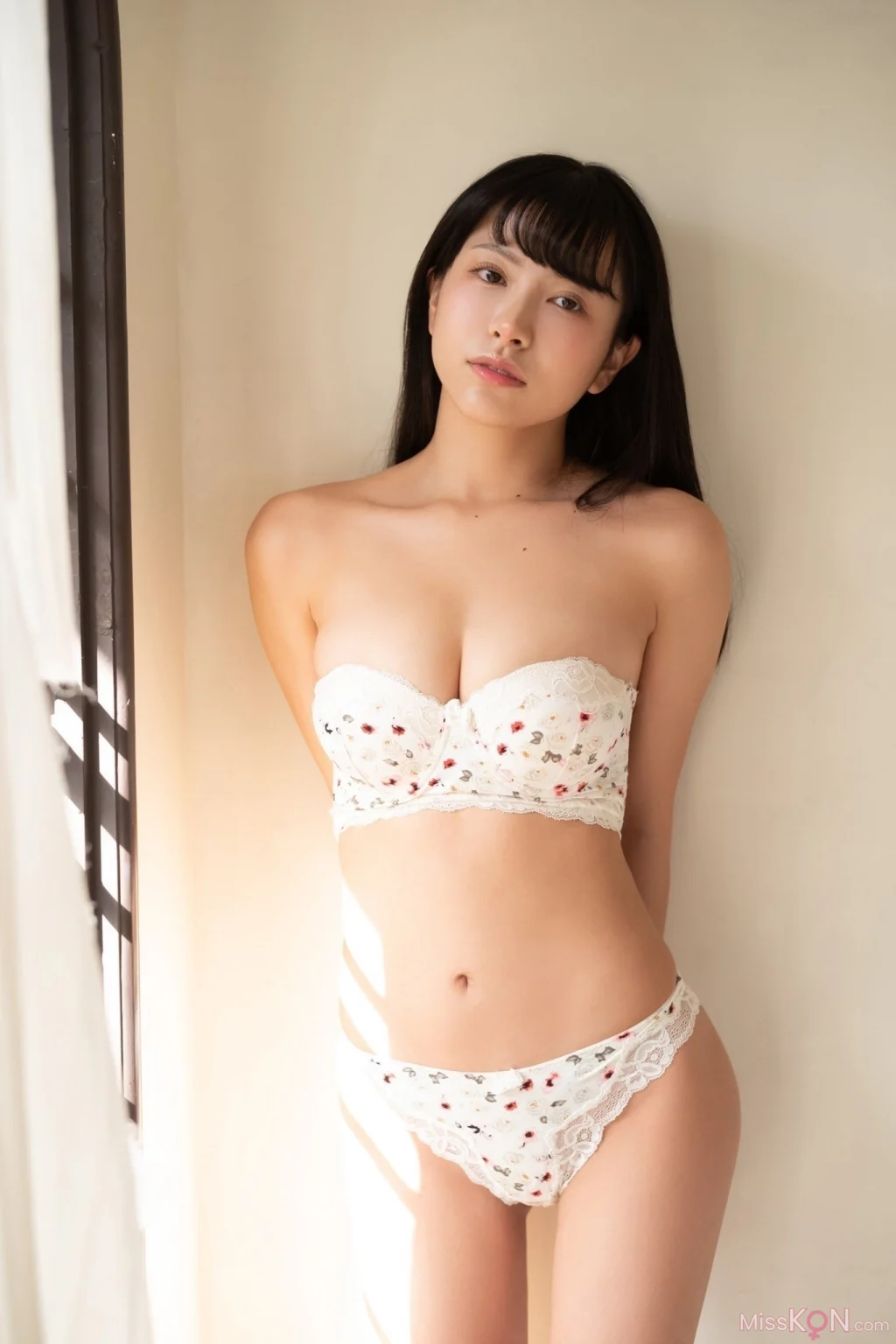 [JP] Takara Suzuki (鈴木聖): FRIDAYデジタル写真集 ドールな彼女 Vol.2 オール未公開完全版 (166 photos) – Page 4