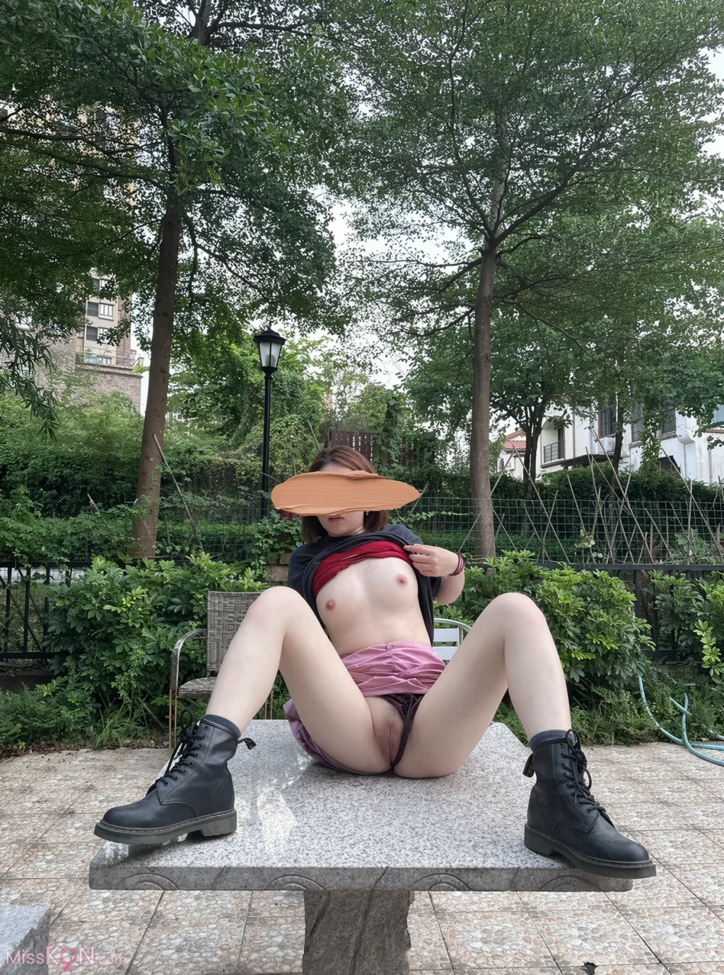 [OtherXXX] DecZovec: 露出小萝莉人前露出私拍福利 (258 photos + 5 videos) – Page 3