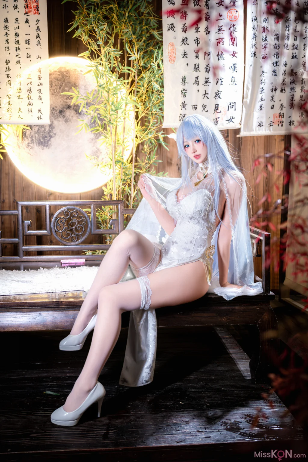 Coser@西园寺南歌: 阿尔比恩新年旗袍 (9 photos)