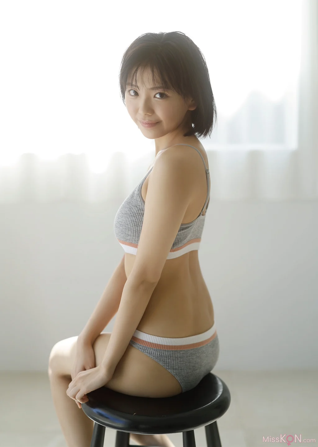 [JP] Ayu Okuma (大熊杏優): EX大衆デジタル写真集054 「好きになってくれるかな？」 (55 photos)