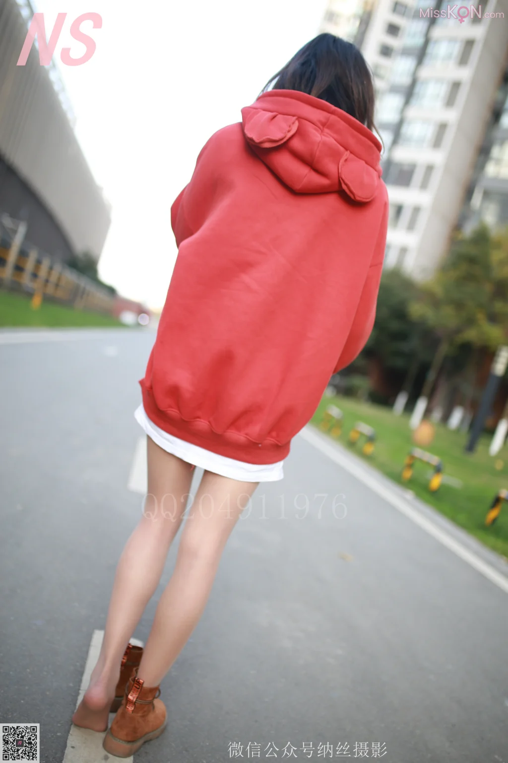 [NS纳丝摄影] No.094: 乔乔 红色卫衣 (53 photos) – Page 2