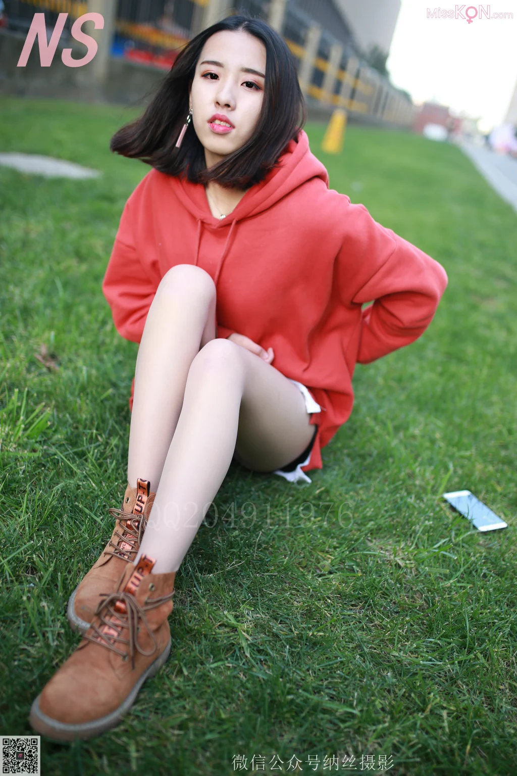 [NS纳丝摄影] No.094: 乔乔 红色卫衣 (53 photos) – Page 2