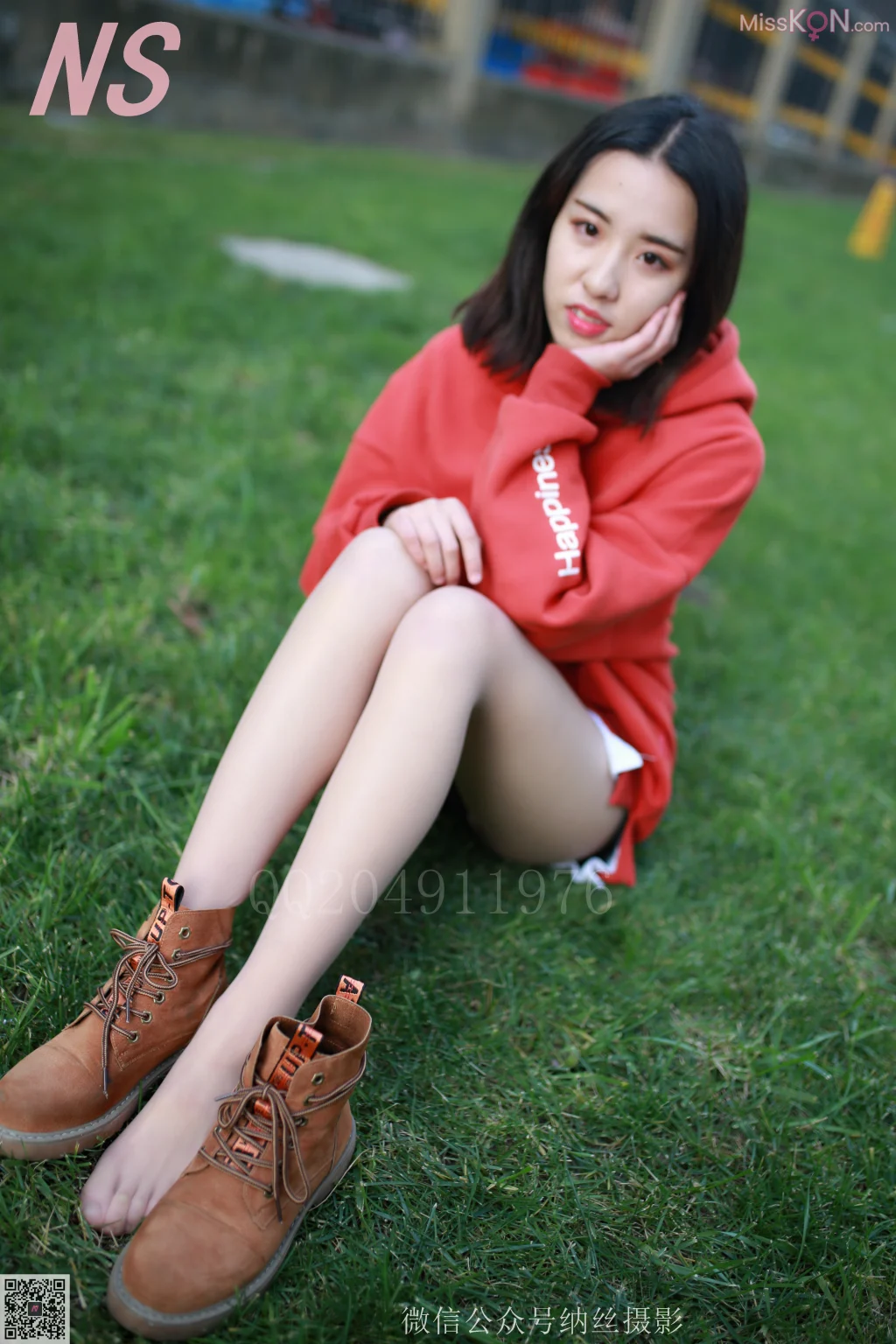 [NS纳丝摄影] No.094: 乔乔 红色卫衣 (53 photos) – Page 2