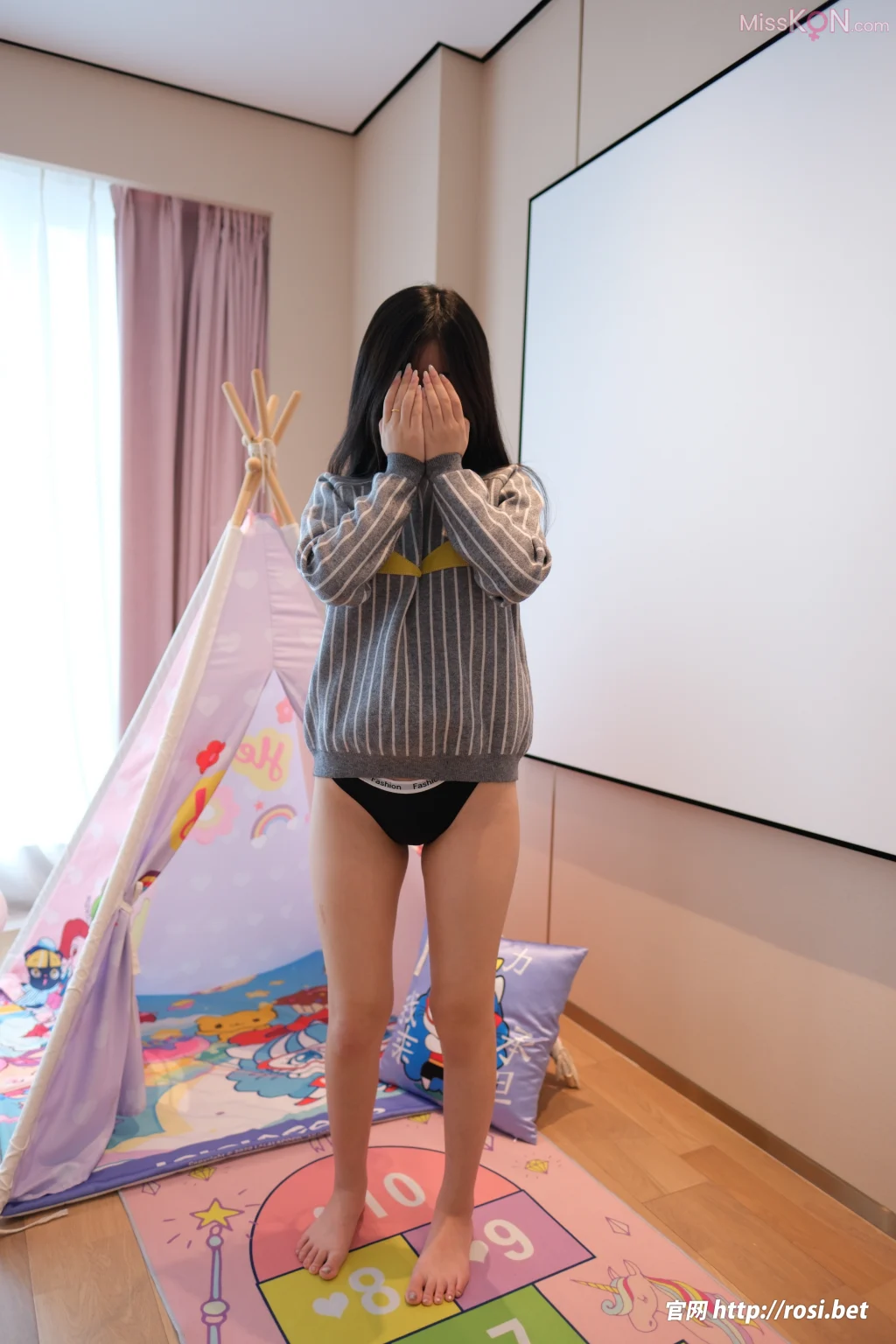 [ROSI写真] 2026.06.04 No.5295 (76 photos)