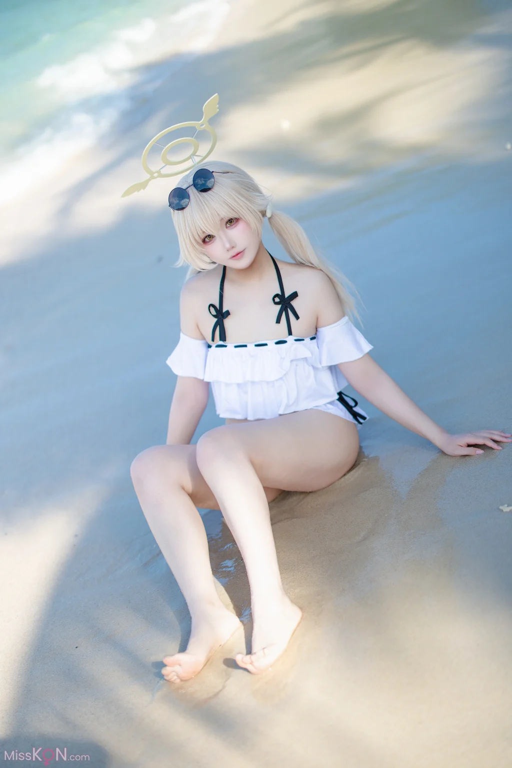 Coser@lunananya: 蔚蓝档案 阿慈谷日富美泳装 (26 photos)