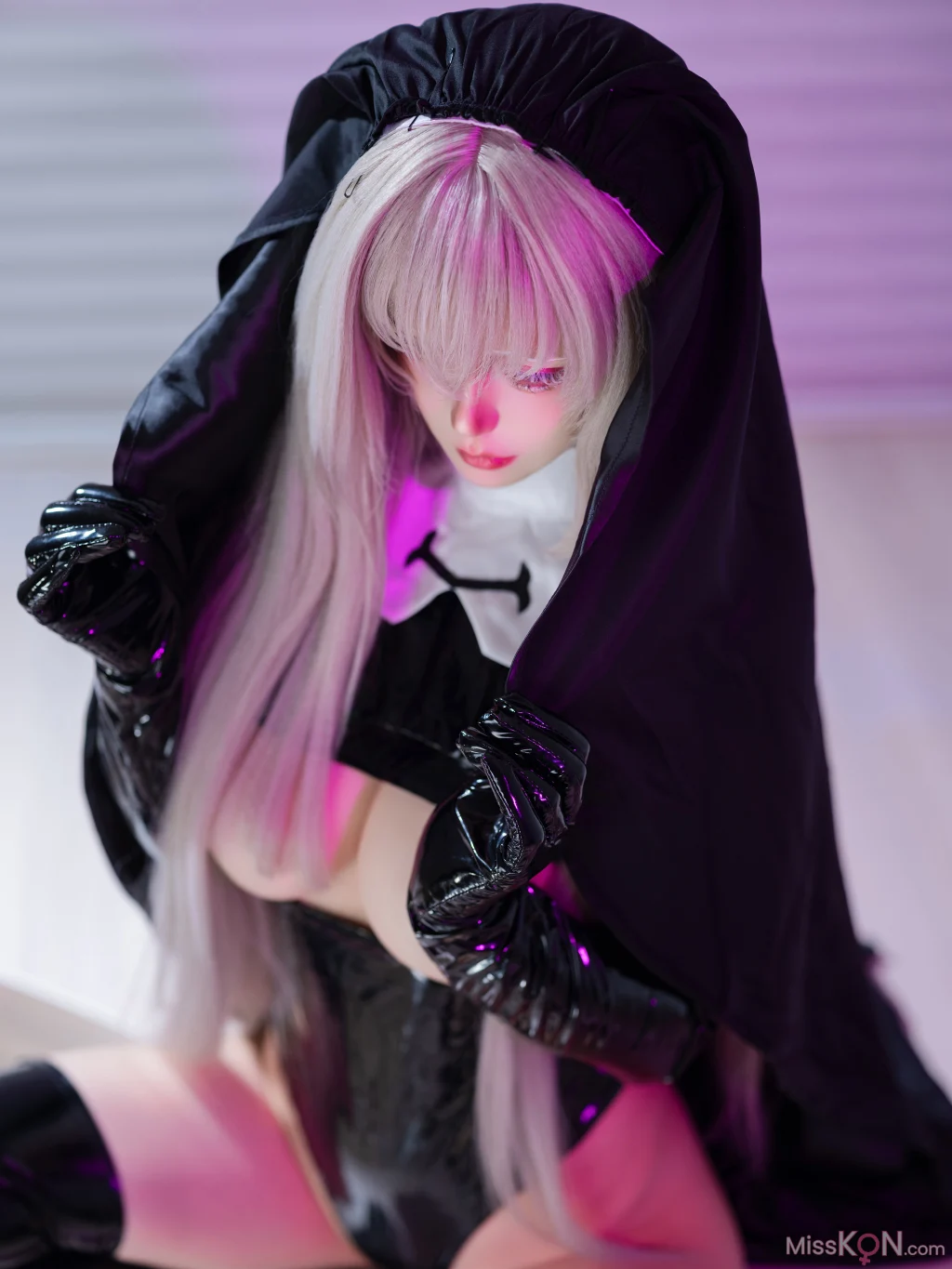 Coser@小仓千代w: Patreon订阅 蔚蓝档案 歌住樱子同人修女服 (64 photos) – Page 2