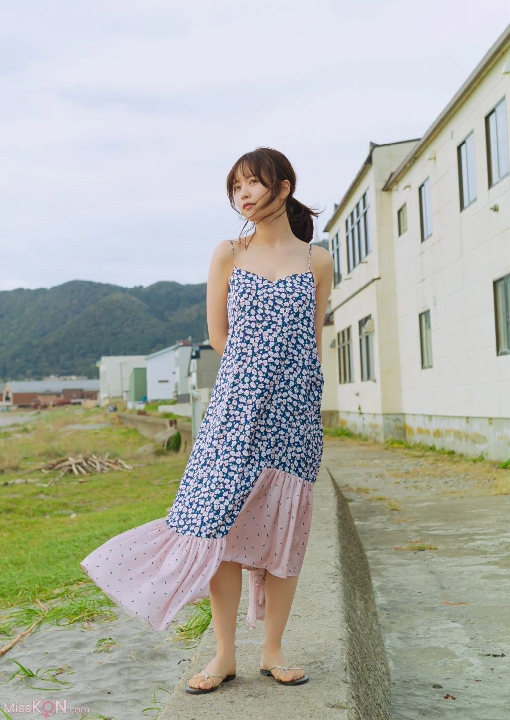 [JP] Sachika Nitta (新田さちか): 【デジタル限定 YJ PHOTO BOOK】 「もっと近づきたくて」 (60 photos)