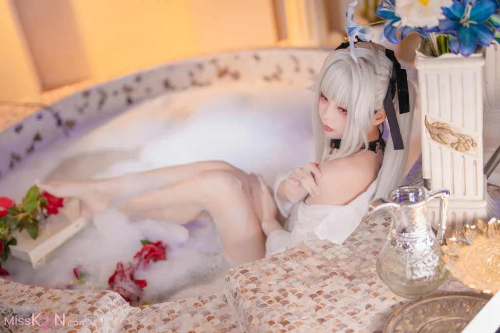 Coser@大大卷卷小卷: 美少女万华镜 水池 (34 photos + 1 video)