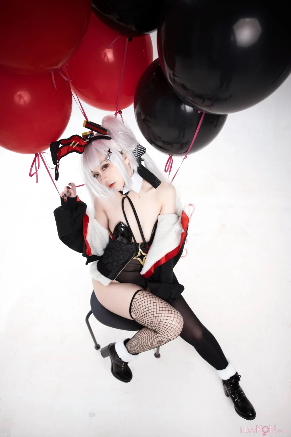 Coser@G44不会受伤: 蔚蓝档案 生盐乃爱 (30 photos)