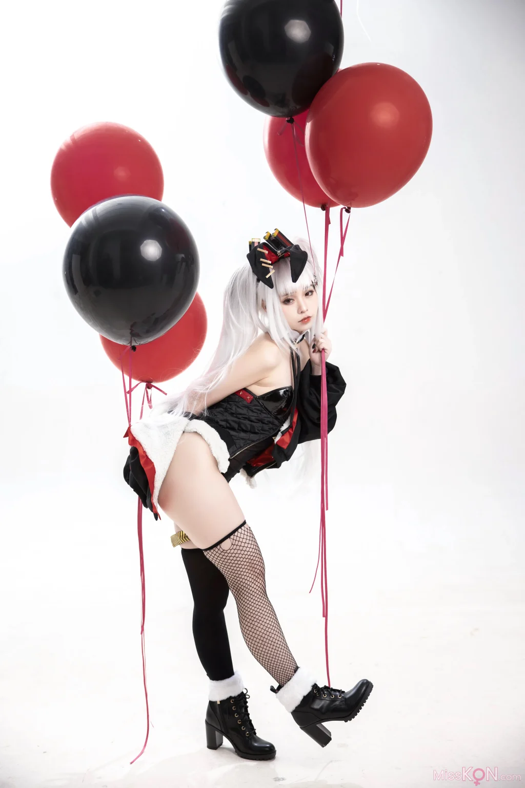 Coser@G44不会受伤: 蔚蓝档案 生盐乃爱 (30 photos)