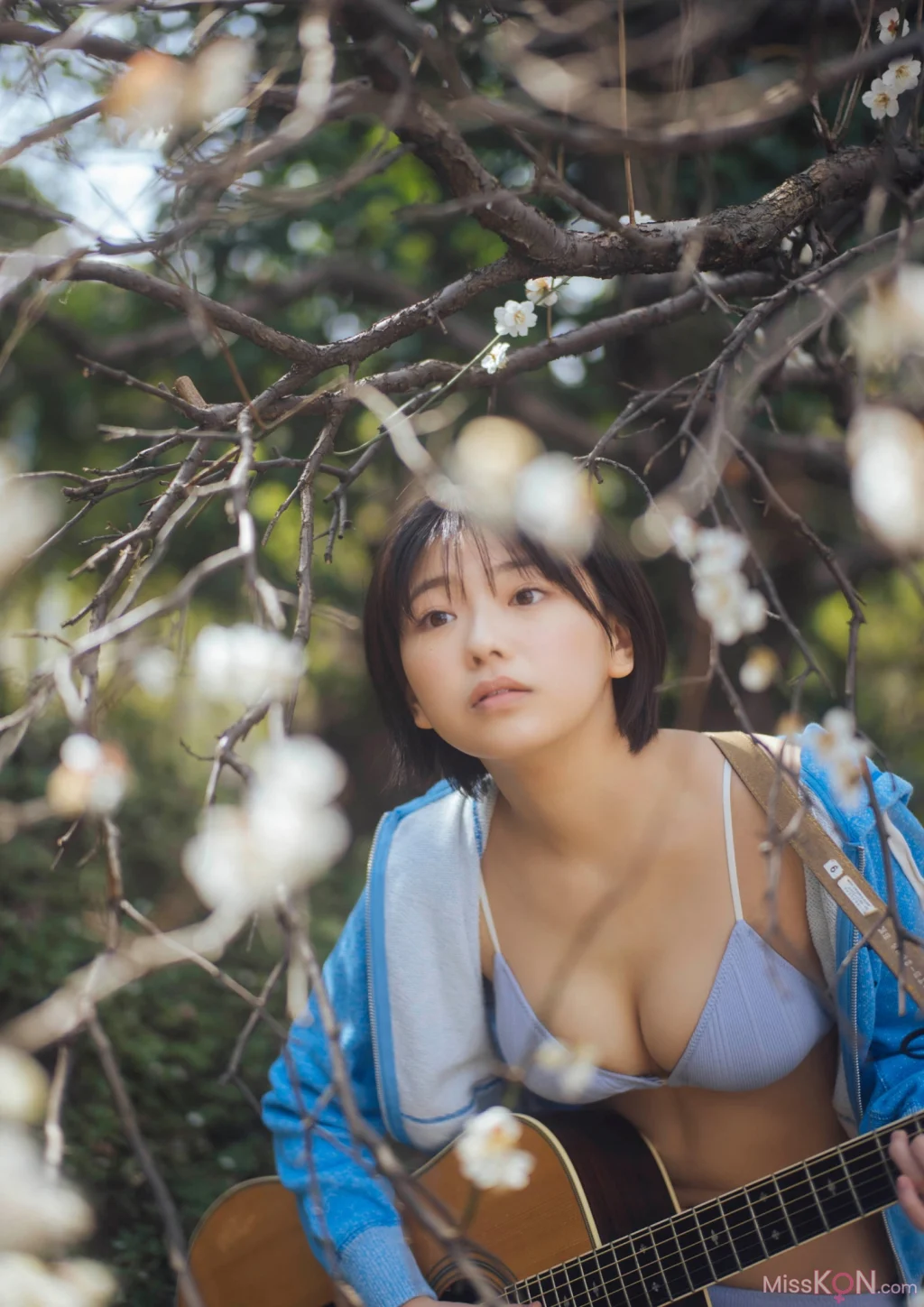 [JP] Ayu Okuma (大熊杏優): 【デジタル限定】 写真集 (43 photos) – Page 2