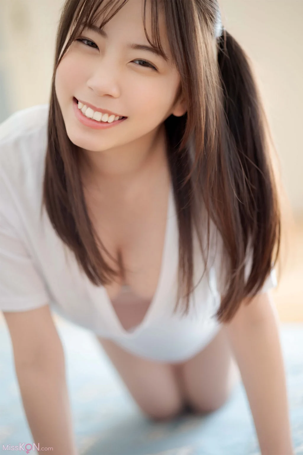 [JP] Himari Otsu (乙陽葵): FRIDAYデジタル写真集 あふれちゃう Vol.2 (71 photos)